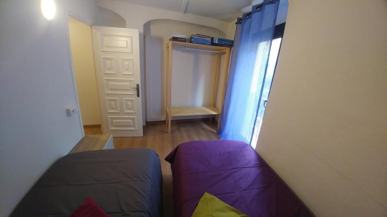 Apt 2 Acollidor Al Centre Historic De Vic Aptgarbi Eksteriør billede